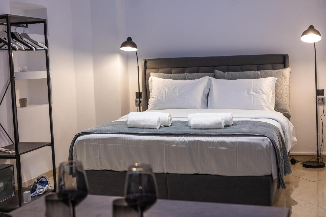 Black Suites Chania  Zewnętrze zdjęcie