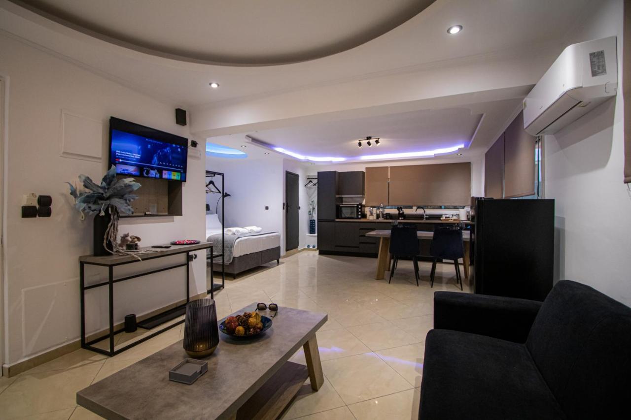Black Suites Chania  Zewnętrze zdjęcie